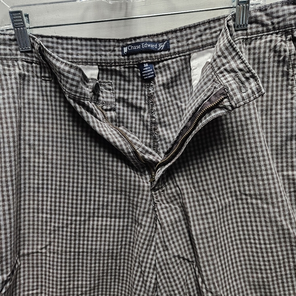 Chase Edward Golf mens grey/purple checkered shorts size 38 - Picture 6 of 6